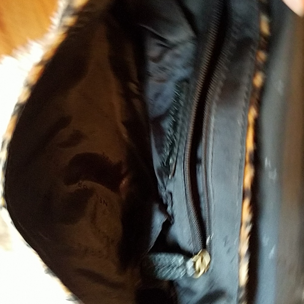 Purse - Picture 3 of 3